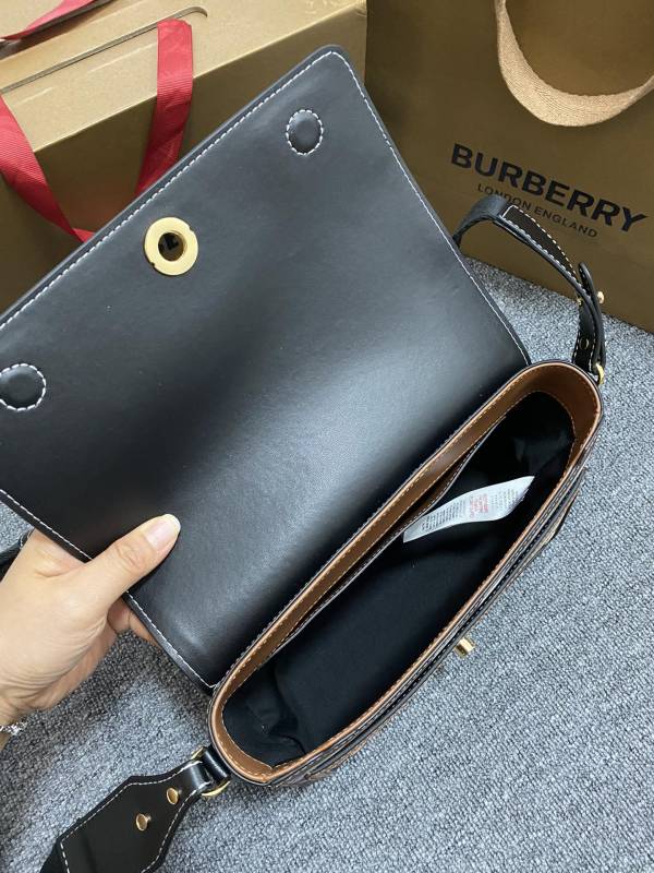 BURBERRY Note Bag