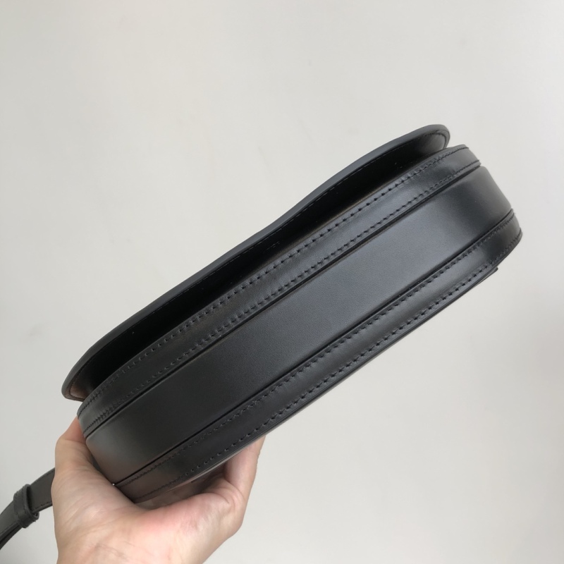 BURBERRY shoulder bag