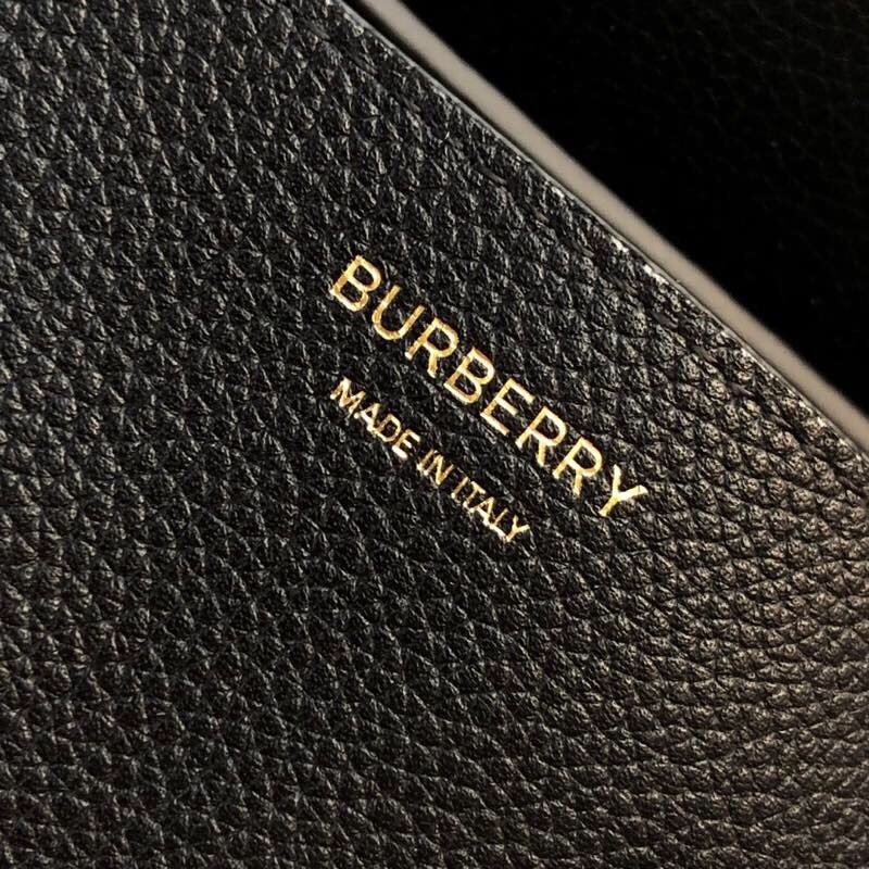 BURBERRY Note Bag
