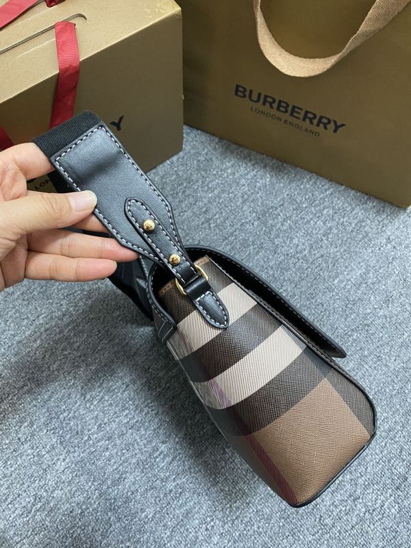 BURBERRY Note Bag