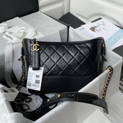 CHANEL GABRIELLE Wandering shoulder bag