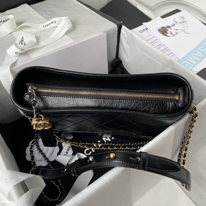 CHANEL GABRIELLE Wandering shoulder bag
