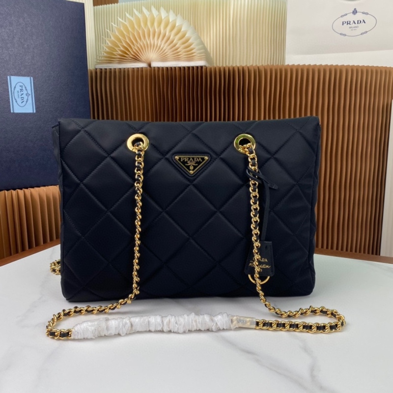 Prada Re Edition 1995 Cha î ne Large Recycled Nylon Handbag