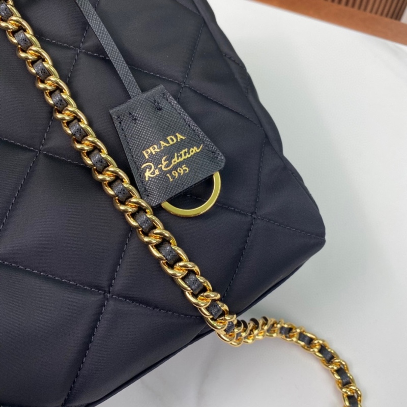 Prada Re Edition 1995 Cha î ne Large Recycled Nylon Handbag