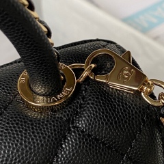 CHANEL COCO HANDLE Mini Cover handbag