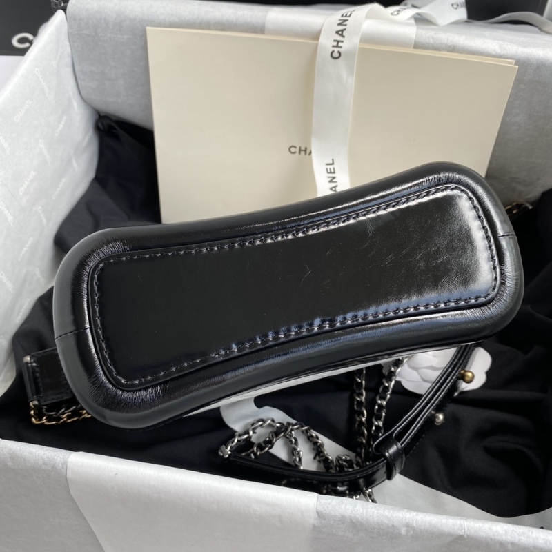 CHANEL GABRIELLE Small Wandering shoulder bag