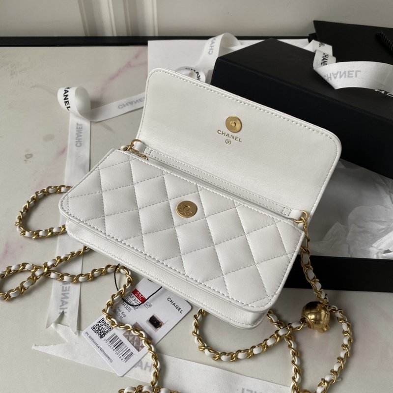 CHANEL Chain mouth cover mobile phone bag