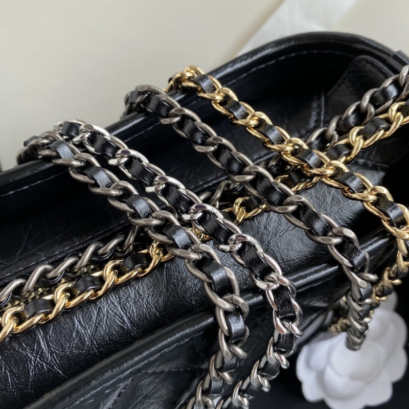 CHANEL GABRIELLE Small Wandering shoulder bag