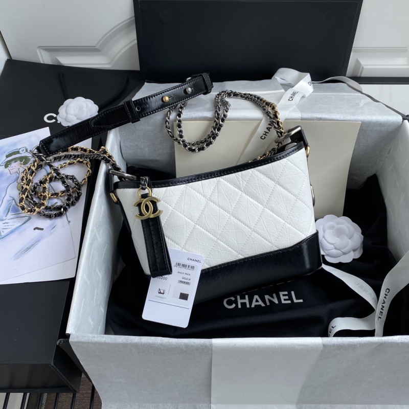 CHANEL GABRIELLE Small Wandering shoulder bag