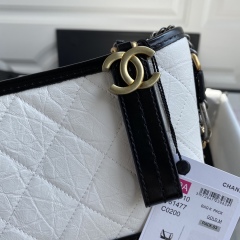 CHANEL GABRIELLE Small Wandering shoulder bag