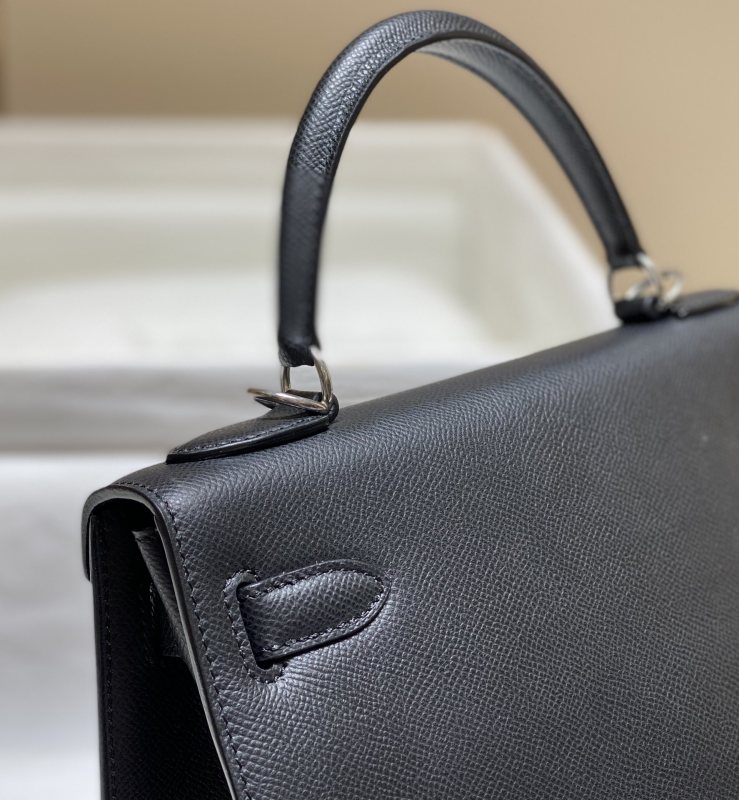 HERMES Kelly Handbag