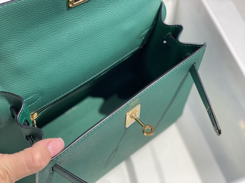 HERMES Kelly Handbag