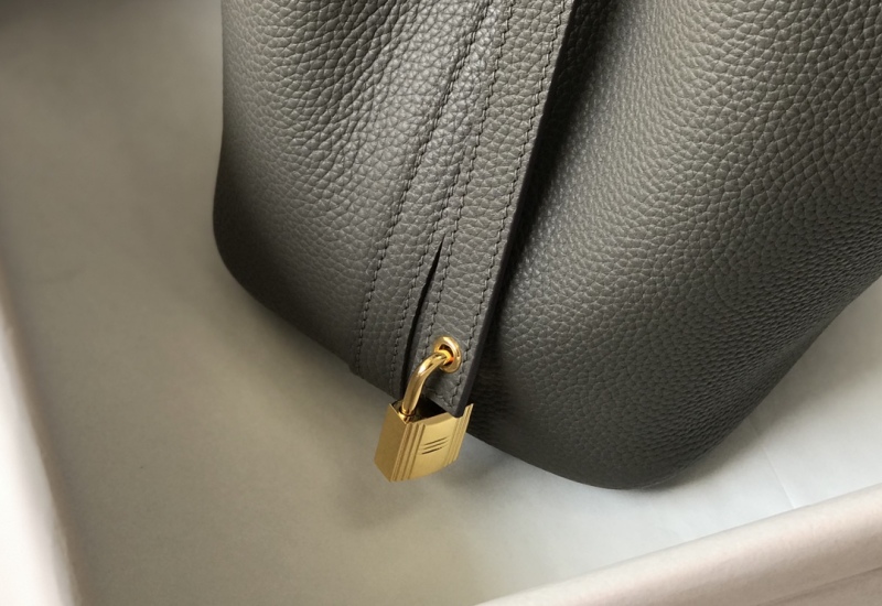 HERMES Picotin Lock Handbag