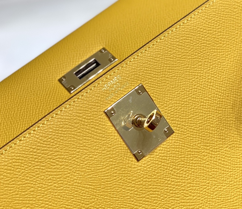 HERMES Kelly Handbag