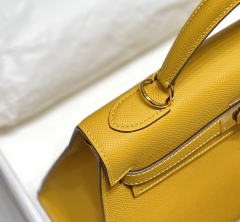 HERMES Kelly Handbag