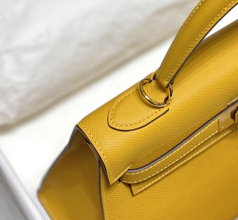HERMES Kelly Handbag