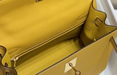 HERMES Kelly Handbag