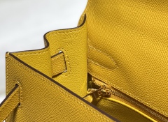 HERMES Kelly Handbag