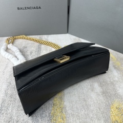 BALENCIAGA LECRUSH Small chain strap bag
