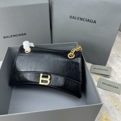 BALENCIAGA LECRUSH Small chain strap bag