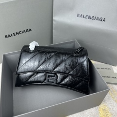 BALENCIAGA LECRUSH Small chain strap bag