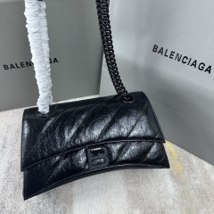BALENCIAGA LECRUSH Small chain strap bag