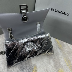 BALENCIAGA LECRUSH Small chain strap bag