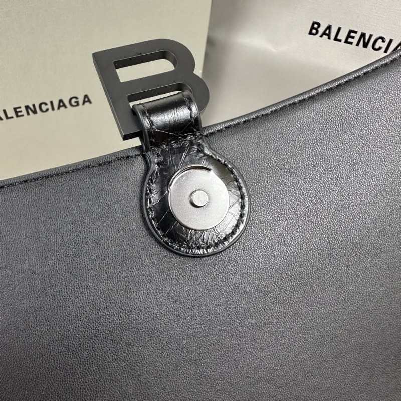 BALENCIAGA LE CRUSH medium chain strap bag