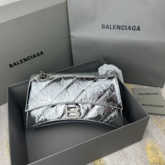 BALENCIAGA LECRUSH Small chain strap bag