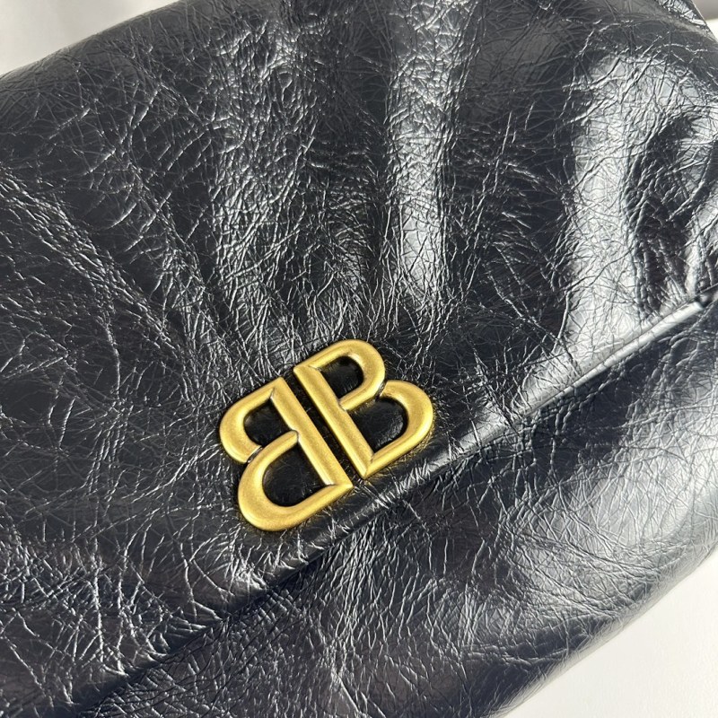 BALENCIAGA  MONACO Medium Chain Bag