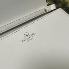 VALENTINO LOCÒ calf leather handbag