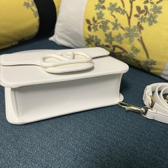 VALENTINO LOCÒ calf leather handbag