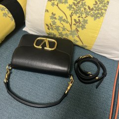 VALENTINO LOCÒ calf leather handbag