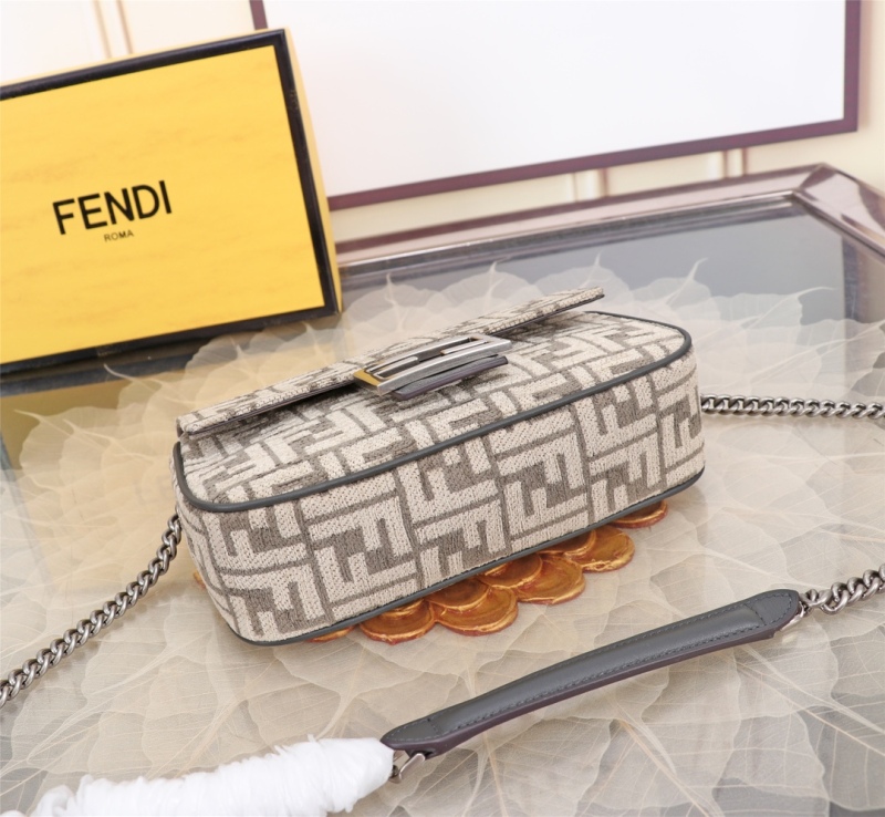 FENDI Baguette medium to long chain handbag