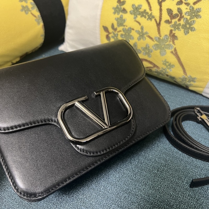 VALENTINO LOCÒ calf leather handbag
