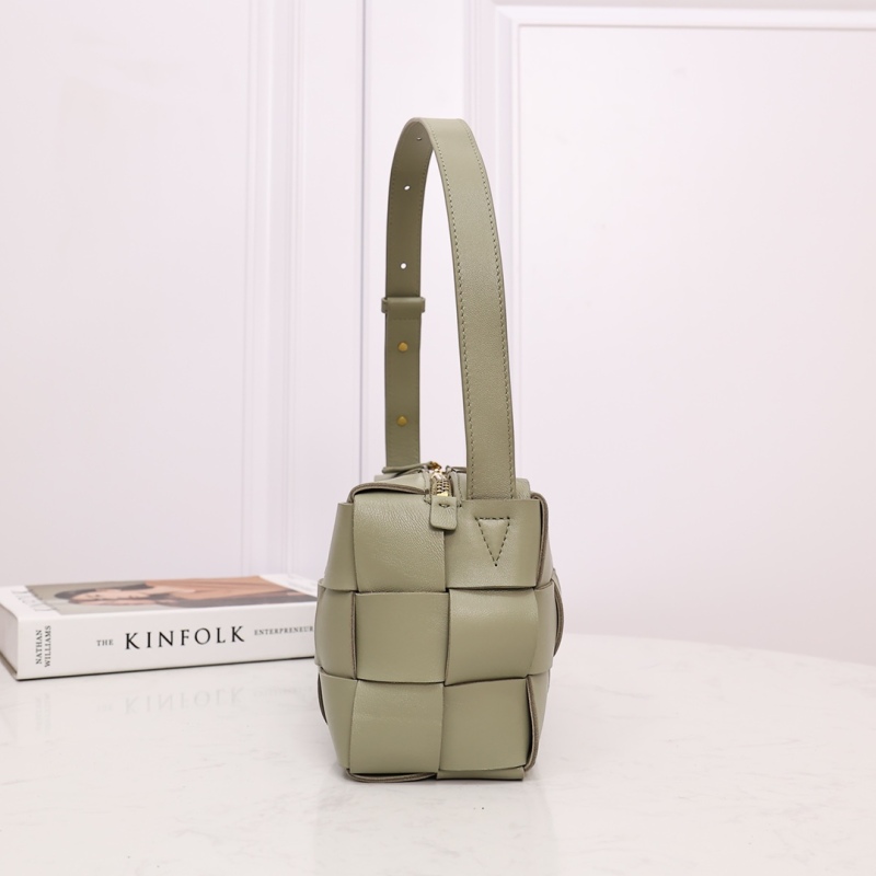 BOTTEGA VENETA Brick Cassette shoulder bag