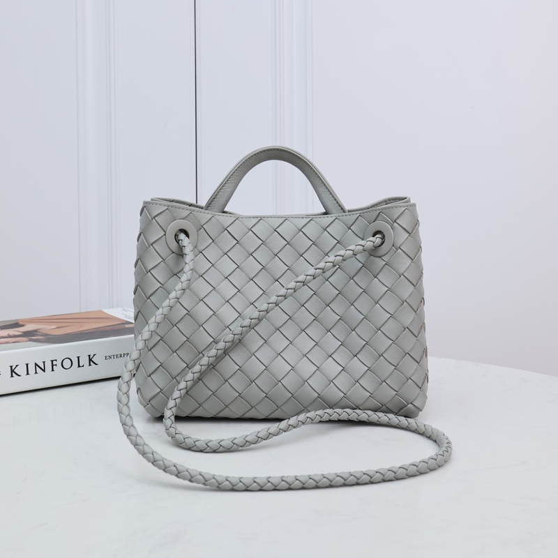 BOTTEGA VENETA Small Andiamo handbag