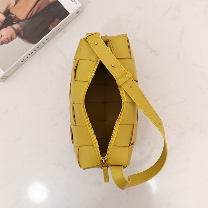 BOTTEGA VENETA Brick Cassette shoulder bag