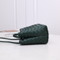 BOTTEGA VENETA Small Andiamo handbag