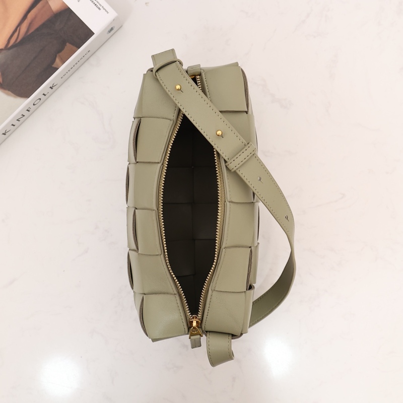 BOTTEGA VENETA Brick Cassette shoulder bag