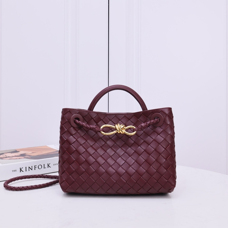 BOTTEGA VENETA Small Andiamo handbag