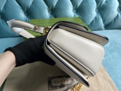 Gucci Blondie series handbag