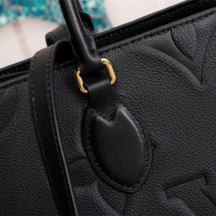 LV ONTHEGO Medium Handbag