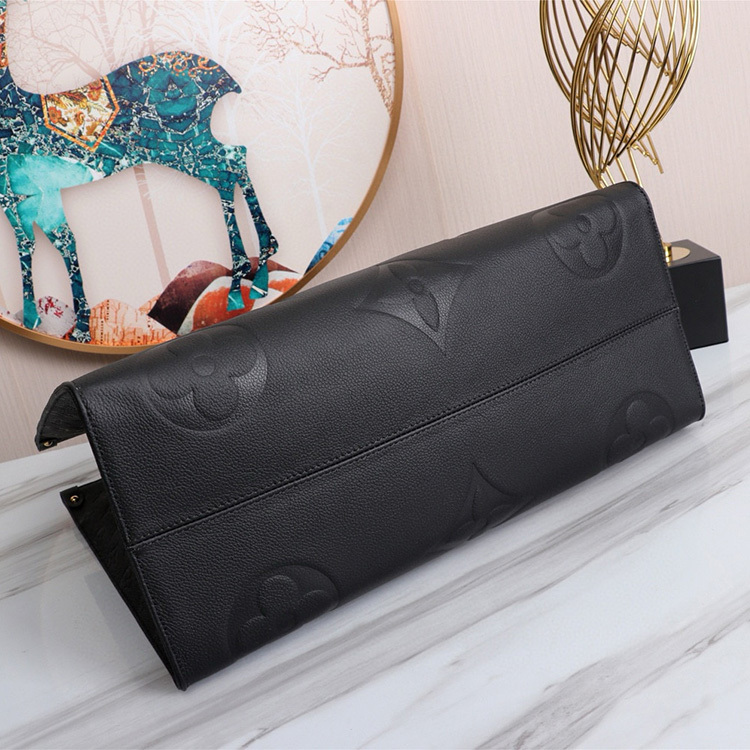LV ONTHEGO Large  Handbag