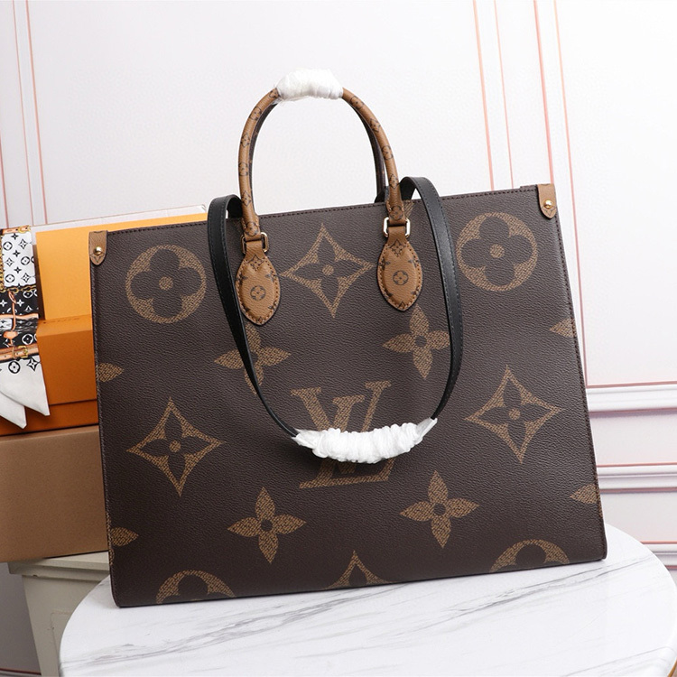 LV ONTHEGO Large  Handbag