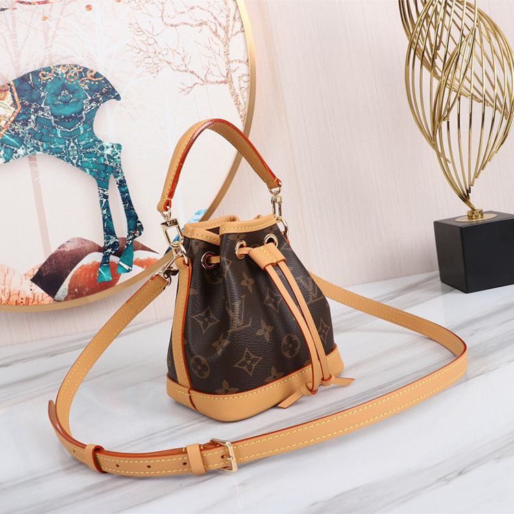 LV NANO NOÉ Handbag