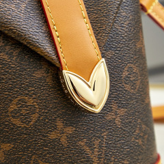Envelope Pouch Bag