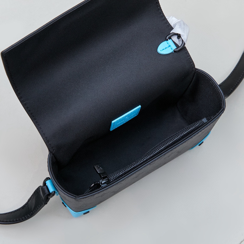 Steamer mini handbag