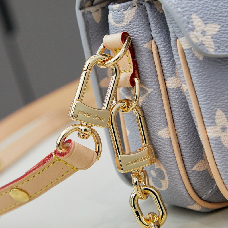 Pochette Métis East West bag