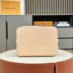 NOE BB bag